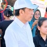 Usai dari Palue, Jokowi Langsung Temui Keluarga Korban Penembakan KKB di Maumere